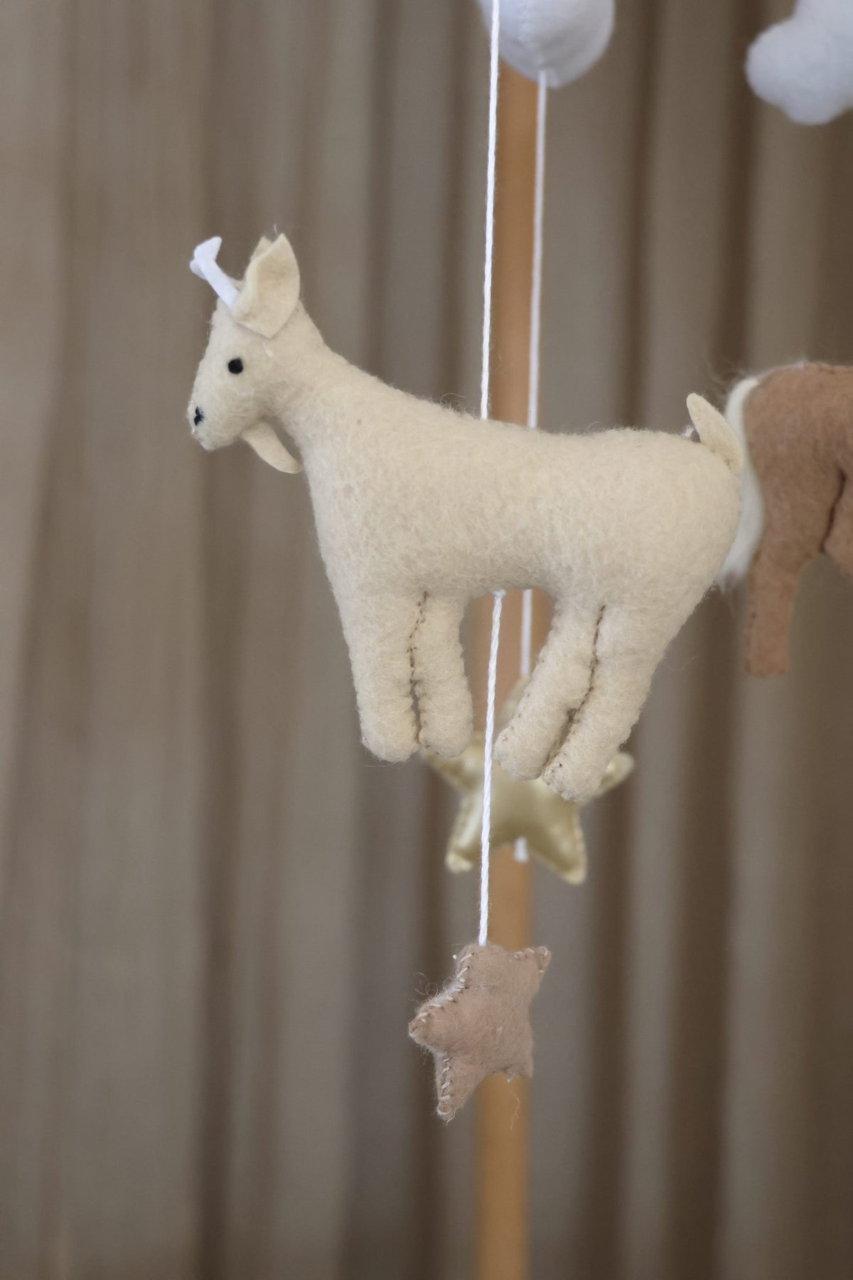 Handmade Cattle babymobile-5