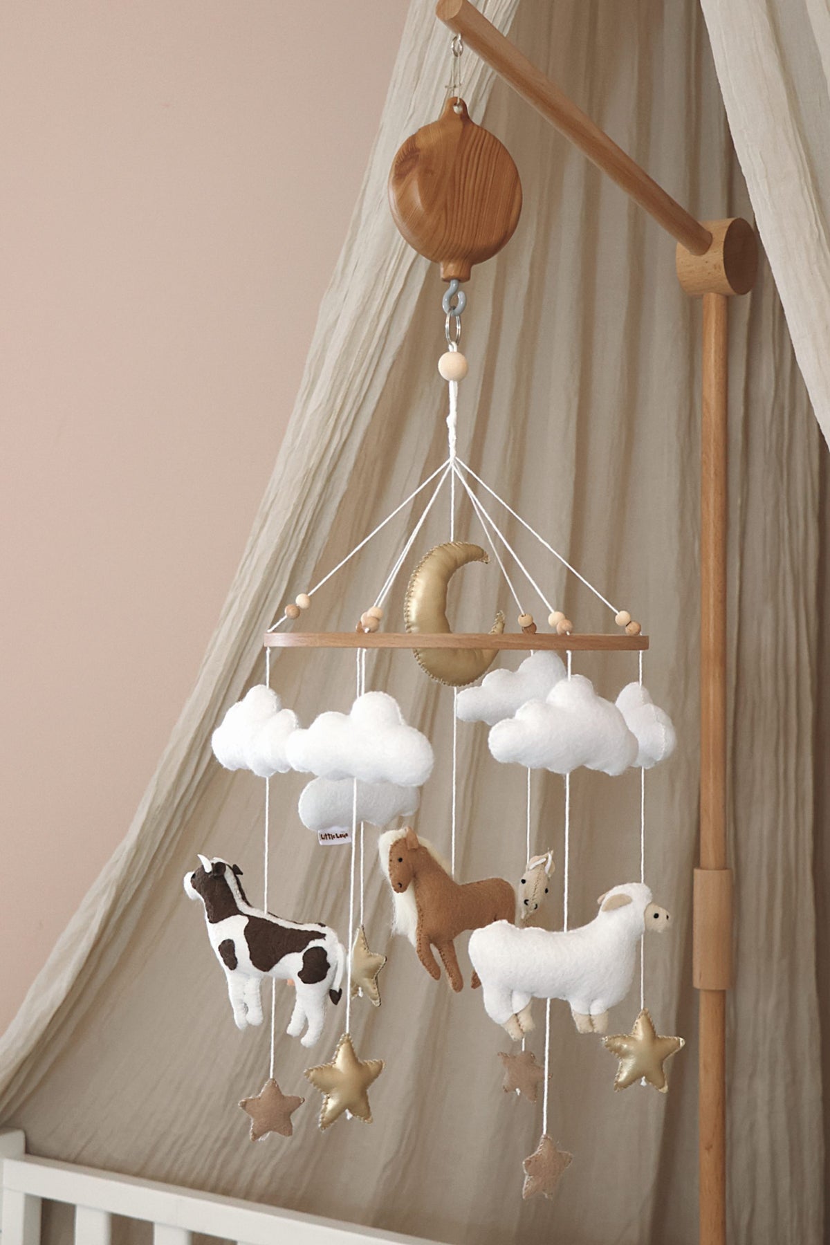 Handmade Cattle babymobile-4